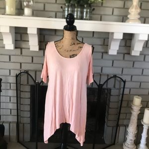 Tunic with cut out shoulders!!
